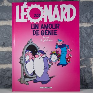 Léonard 53 Un Amour de Génie (01)